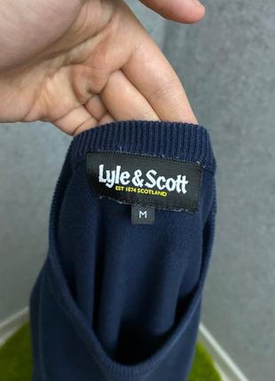 Синий свитер от бренда lyle&amp;scott5 фото