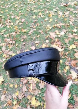 Шкіряне кепі, картуз, кашкет, кепка