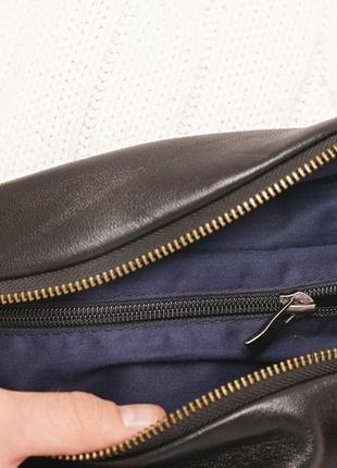 Мужская кожаная сумка барсетка через плечо с внешним карманом5 фото