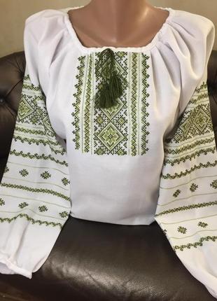 Стильна жіноча сорочка на білому домотканому полотні. тм savchukvyshyvka5 фото