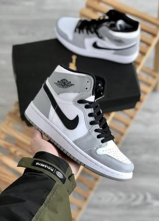 Чоловічі кросівки nike air jordan 1 high grey