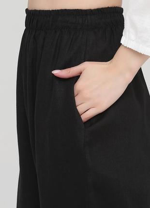 Штани жіночі літні only women прямі чорні з льону укорочені3 фото