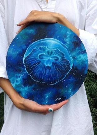 Картина круглая. медуза и космос. холст на картоне.