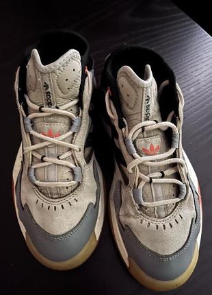 Кросівки adidas 2