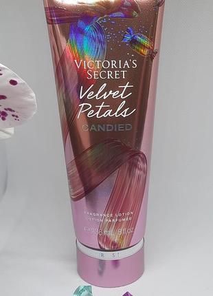 Лосьйон для тіла victoria's secret velvet petals candied, 236 мл1 фото