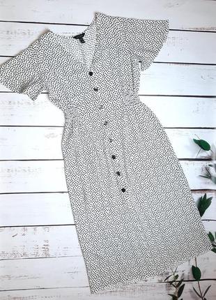 Базовое нежное приталенное платье миди в геометрический принт new look, размер 44 - 464 фото