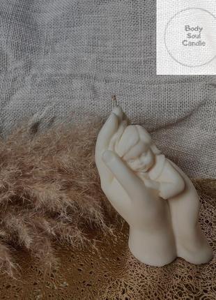 Соєве свічка «дитина у маминих руках» 14 см
