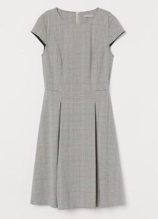 Брендове красиве плаття h&m етикетка