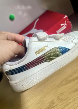 Стильные кроссовки Puma для маленькой модницы