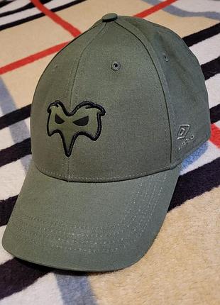 Umbro кепка
