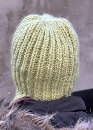 Тренд сезона шапка-ушанка крупной вязкой ангора7 фото