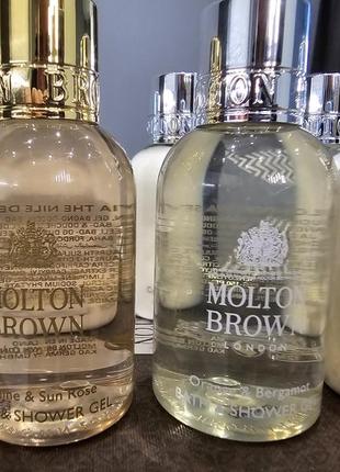 Molton brown гель для душу, лосьон люкс англія4 фото