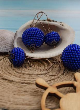 Серьги-шары из бисера матовые синие, 2 размера1 фото