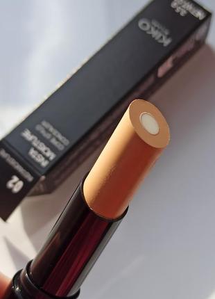 Kiko milano instamoisture core stylo concealer 02