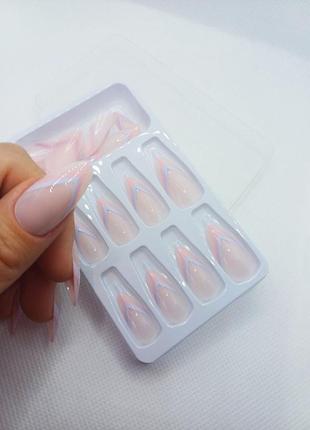 Накладні нігті френч ніжно-рожевий5 фото