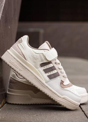 Adidas forum 84 low beige brown кроссовки4 фото