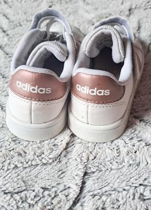 Кроссовки adidas4 фото