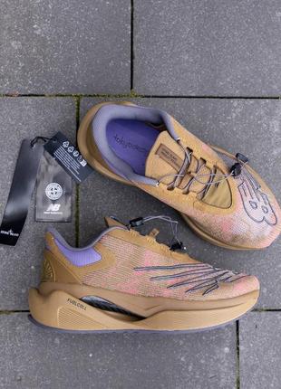 Кросівки new balance fuelcell x stone island beige violet2 фото