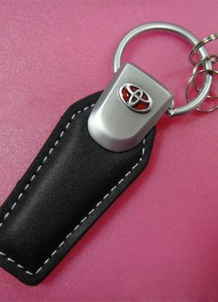 Брелок для ключа toyota yaris,auris,highlander, land
cruiser,r...