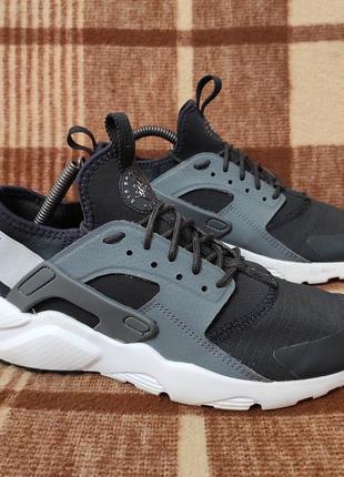 Оригінальні кросівки nike huarache