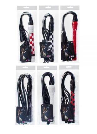 Флогер vip leather flogger, red 2