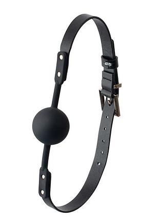Кляп шарик gp premium solid silicone ball gag black 4