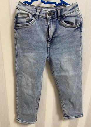 Стильные джинсы на мальчика 122-128 рост1 фото