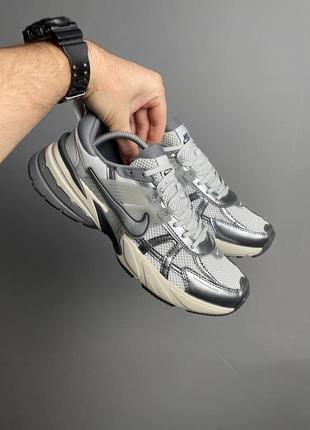 Nike v2k runtekk grey