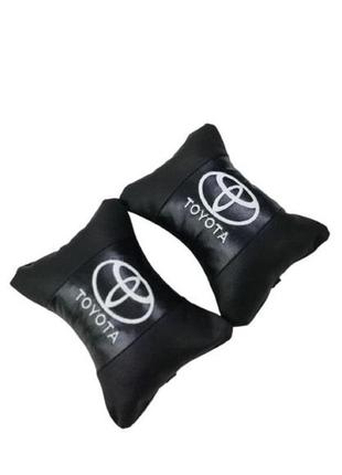 Подушка на підголівник для авто з логотипом toyota/тойота