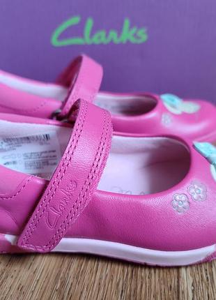 Детские туфли clarks 24 размер 4