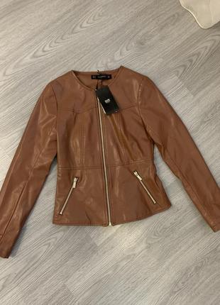 Куртка кожанная коричневая xs размер4 фото