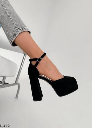 Классные черные женские замшевые туфли