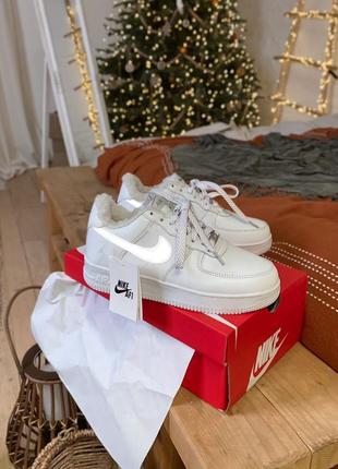 Жіночі кросівки nike air force 1 low white winter reflective (хутро)