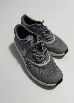 Кросівки  nike , розмір 37/ 38./7.