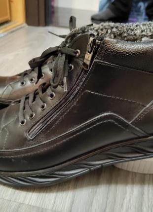 Зимові шкіряні чоловічі кросівки р. 43-28,5 см черевики10 фото