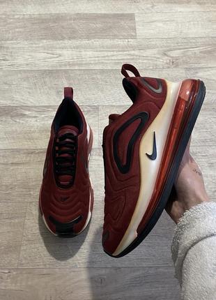 Кросівки від nike air max 720