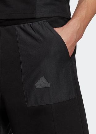 Спортивные шорты adidas1 фото