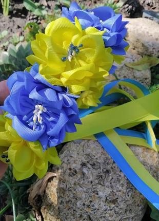 Обруч з жовто-блакитними квітками2 фото