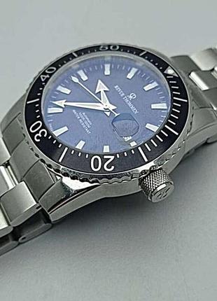 Зовнішній годинник б/у revue thommen diver 17030.21374 фото