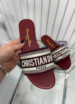 Шльопанці преміум в стилі christian dior