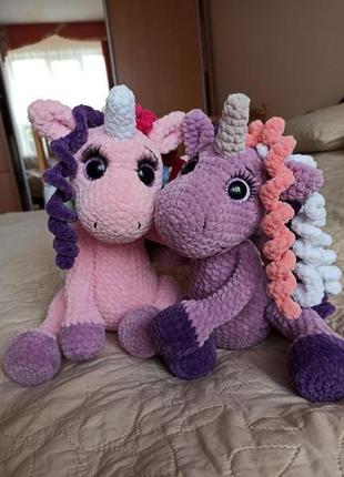 Єдиноріг амігурумі