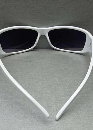 Сонцезахисні окуляри б/у сонцезахисні окуляри білі3 фото