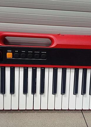 Синтезатори, піаніно та midi-клавіатури б/у casio ct-s2005 фото