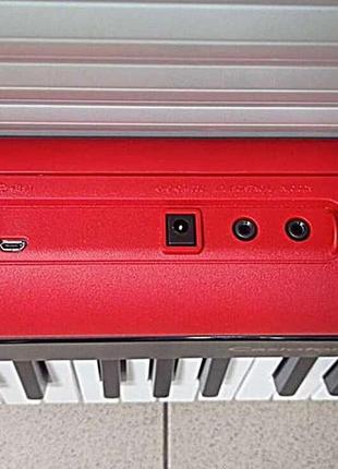 Синтезатори, піаніно та midi-клавіатури б/у casio ct-s2007 фото