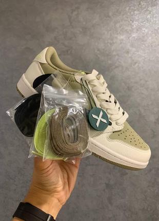 Кроссовки travis scott x air jordan 1 low golf4 фото