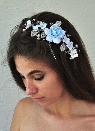 Прикраса для зачіски з блакитними квітами