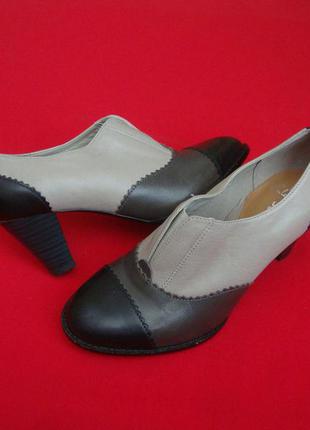 Ботильйони clarks натур шкіра 36 розмір