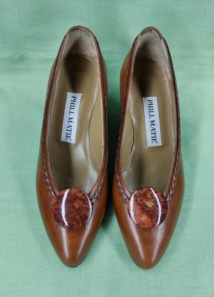 Туфли phill matie туфельки коричневые кожаные лодочки из кожи с пряжкой классические на каблуке vero cuoio италия1 фото