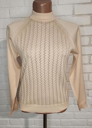 Вінтажний жіночий светрик