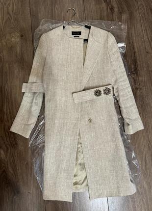 Пальто massimo dutti